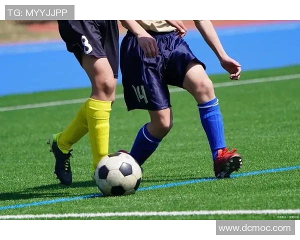 足球明星穿球鞋的独特风格与技巧解析